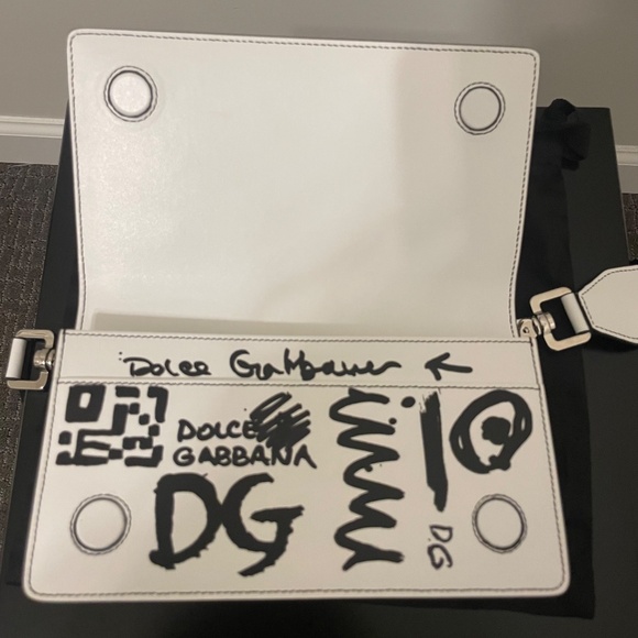 Dolce & Gabbana Graffiti Print Leather Crossbody Bag - Picture 7 of 15